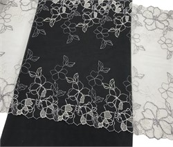 Вышивка на сетке черный/молочный, ширина 32 см, неэластичная 2898