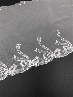 Вышивка на сетке персиковый/бантики, ширина 17 см, неэластичная, правая сторона 2918