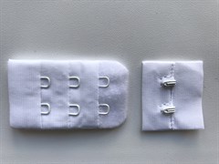 Застежка текстильная на 2 крючка (белый)